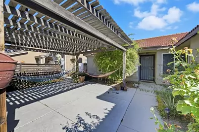 19250 Henshaw Ct, Lake Elsinore, CA 92530 - Photo 24