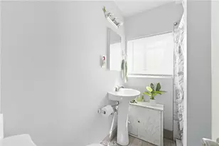 4539 E 53rd St, Maywood, CA 90270 - Photo 16