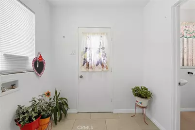 4539 E 53rd St, Maywood, CA 90270 - Photo 32