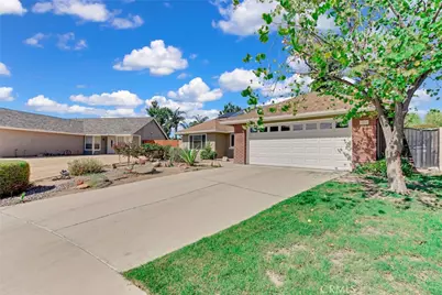 255 Mosport, Hemet, CA 92544 - Photo 2