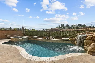 30631 Mulberry Court, Temecula, CA 92591 - Photo 2