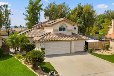 39317 Via Sonrisa, Murrieta, CA 92593 - Photo 2