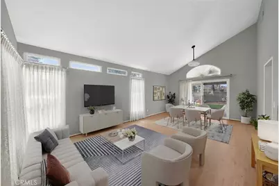 39317 Via Sonrisa, Murrieta, CA 92593 - Photo 4