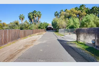 17380 Mockingbird Canyon, Riverside, CA 92504 - Photo 8