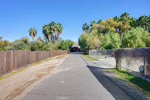 17380 Mockingbird Canyon, Riverside, CA 92504 - Photo 8