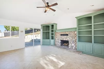 17380 Mockingbird Canyon, Riverside, CA 92504 - Photo 26