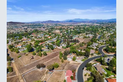 30770 Avenida Buena Suerte, Temecula, CA 92591 - Photo 4