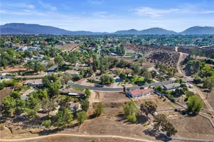 30770 Avenida Buena Suerte, Temecula, CA 92591 - Photo 6