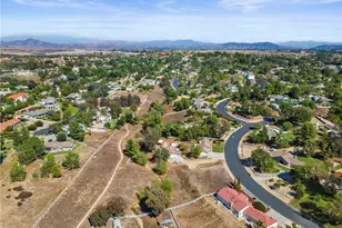 30770 Avenida Buena Suerte, Temecula, CA 92591 - Photo 8