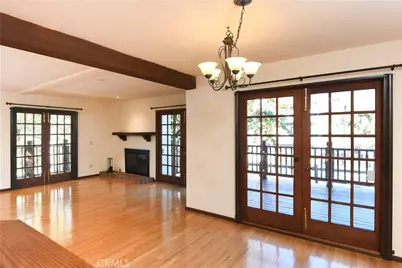 8614 Villa La Jolla Drive #6, La Jolla, CA 92037 - Photo 6