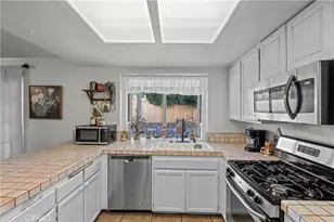 2611 Jeffery Cir, Hemet, CA 92545 - Photo 10