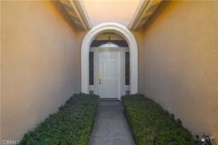 39483 Almaden Cir, Murrieta, CA 92563 - Photo 4