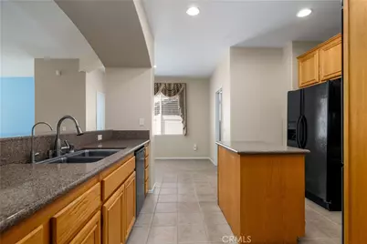 39483 Almaden Circle, Murrieta, CA 92563 - Photo 12