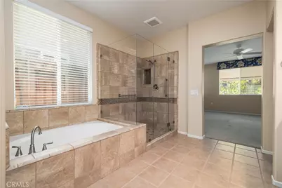 39483 Almaden Circle, Murrieta, CA 92563 - Photo 16