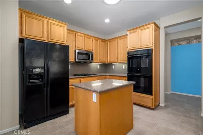 39483 Almaden Circle, Murrieta, CA 92563 - Photo 10