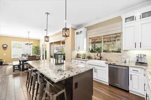 42926 Joshua Tree Ct, Murrieta, CA 92562 - Photo 12