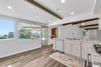 980 Glencoe Heights, Glendora, CA 91741 - Photo 10