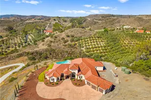 25700 El Chaval Pl, Temecula, CA 92590 - Photo 8