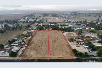 2 Lemon Avenue, Perris, CA 92571 - Photo 2