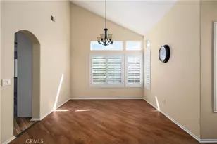 39058 Camino Hermosa, Murrieta, CA 92563 - Photo 10