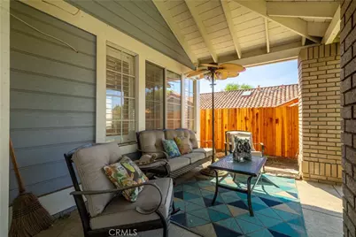 39058 Camino Hermosa, Murrieta, CA 92563 - Photo 6