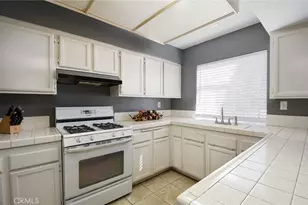 752 Torino, San Jacinto, CA 92583 - Photo 16