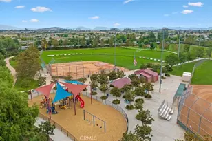 30570 Fox Sedge Way, Murrieta, CA 92563 - Photo 56