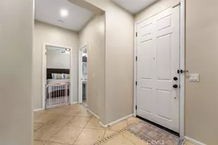 30570 Fox Sedge Way, Murrieta, CA 92563 - Photo 6