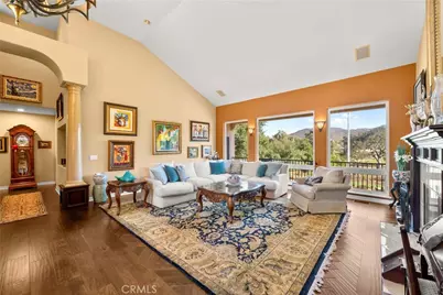 22285 Bear Creek Drive, Murrieta, CA 92562 - Photo 34