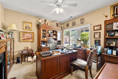 22285 Bear Creek Drive, Murrieta, CA 92562 - Photo 16