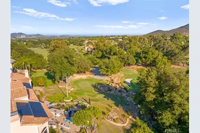 22285 Bear Creek Drive, Murrieta, CA 92562 - Photo 12