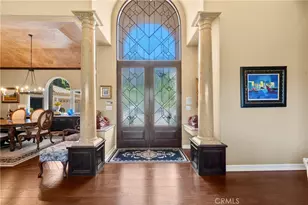 22285 Bear Creek Dr, Murrieta, CA 92562 - Photo 2