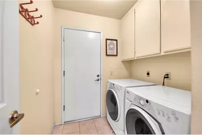 30276 Pebble Beach Drive, Menifee, CA 92586 - Photo 20