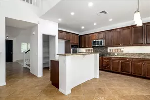 37068 Edgemont, Murrieta, CA 92563 - Photo 6