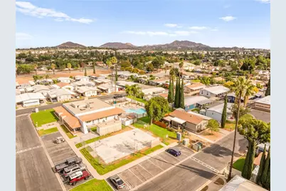 777 S Temescal #11, Corona, CA 92879 - Photo 30