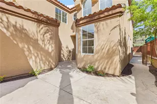 24026 Crowned Partridge, Murrieta, CA 92562 - Photo 8