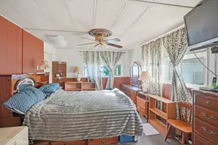 25346 Wanda Ln, Hemet, CA 92544 - Photo 10