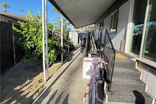 430 N Palm, Hemet, CA 92543 - Photo 2