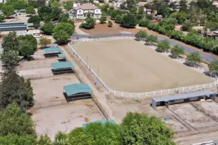 37565 Purdue, Temecula, CA 92592 - Photo 2