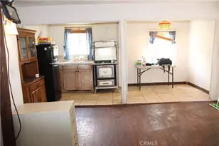 23370 Seeley Way, Crestline, CA 92325 - Photo 14