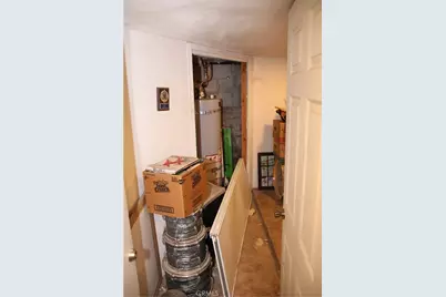 23370 Seeley Way, Crestline, CA 92325 - Photo 28