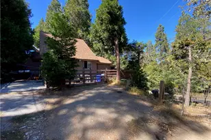 23370 Seeley Way, Crestline, CA 92325 - Photo 4