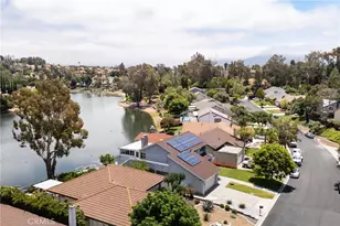 42768 Santa Suzanne Pl, Temecula, CA 92592 - Photo 4