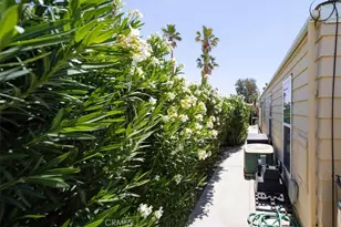 73190 Broadmoor, Thousand Palms, CA 92276 - Photo 32