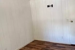 1300 W Menlo, Hemet, CA 92543 - Photo 14