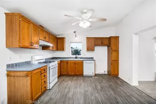 27701 Murrieta Road, Menifee, CA 92586 - Photo 10