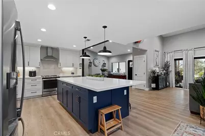 30511 Greenbrook Place, Canyon Lake, CA 92587 - Photo 6