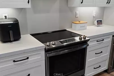 30511 Greenbrook Place, Canyon Lake, CA 92587 - Photo 10