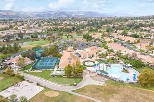 40493 Via Estrada, Murrieta, CA 92562 - Photo 44