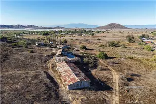 17751 Lake Matthew Dr, Perris, CA 92570 - Photo 16